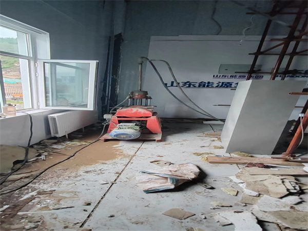 巨鹿地基基础下沉墙体裂缝加固注浆顶升施工